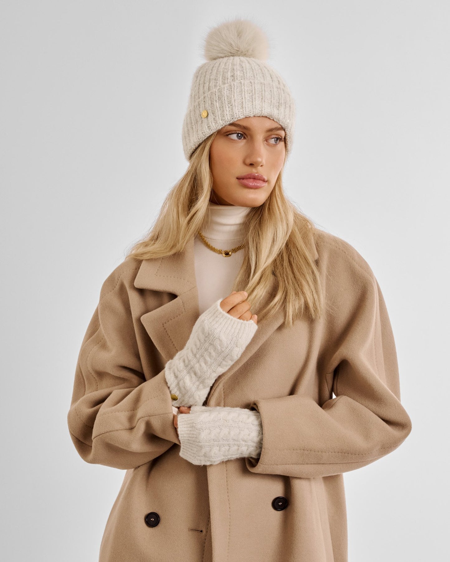 Katie Loxton Cable Knit Hand Warmer Gloves