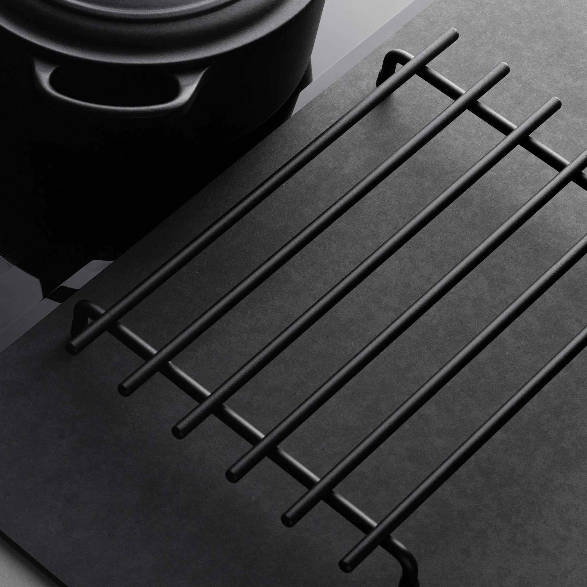Kilo Large Black Trivet