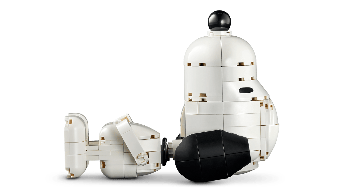 LEGO Ideas Peanuts: Snoopy's Doghouse 21368