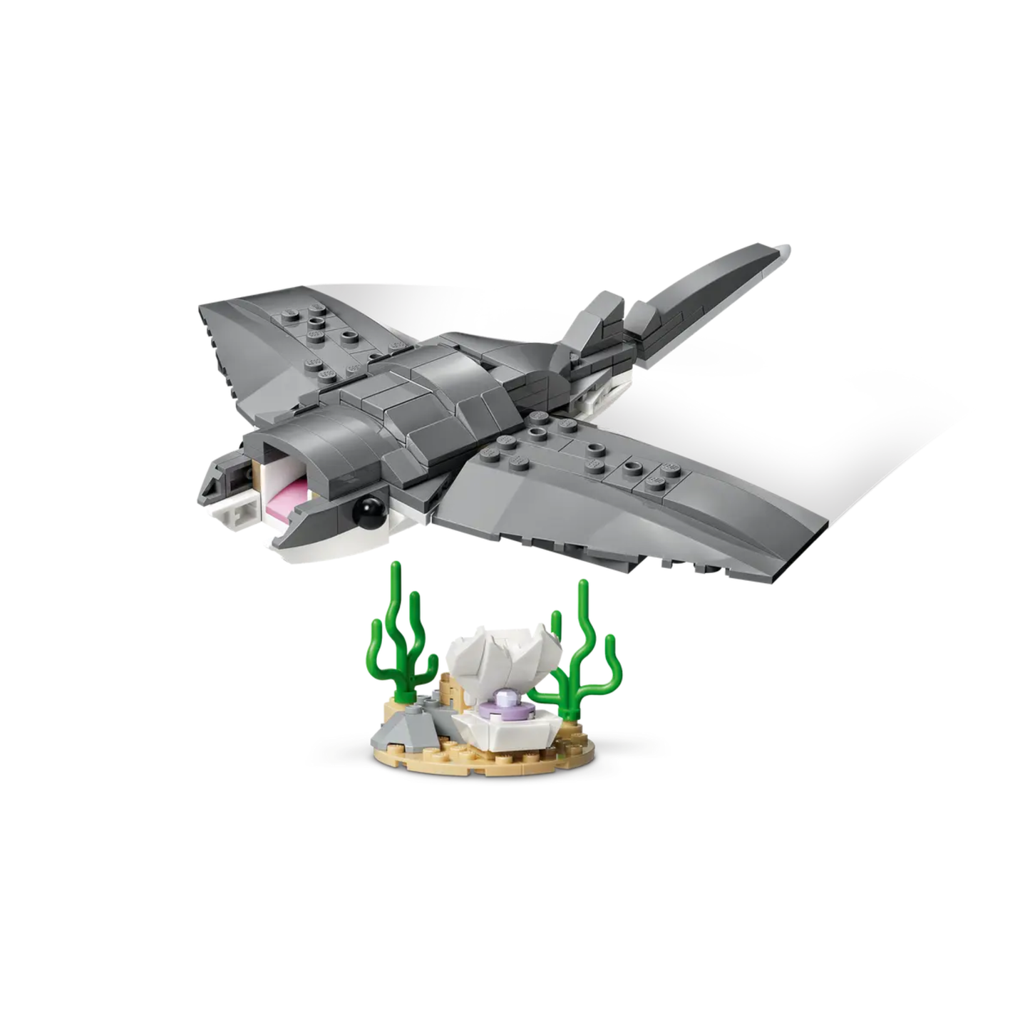 Lego Creator Fierce Shark with a Treasure Chest 31381