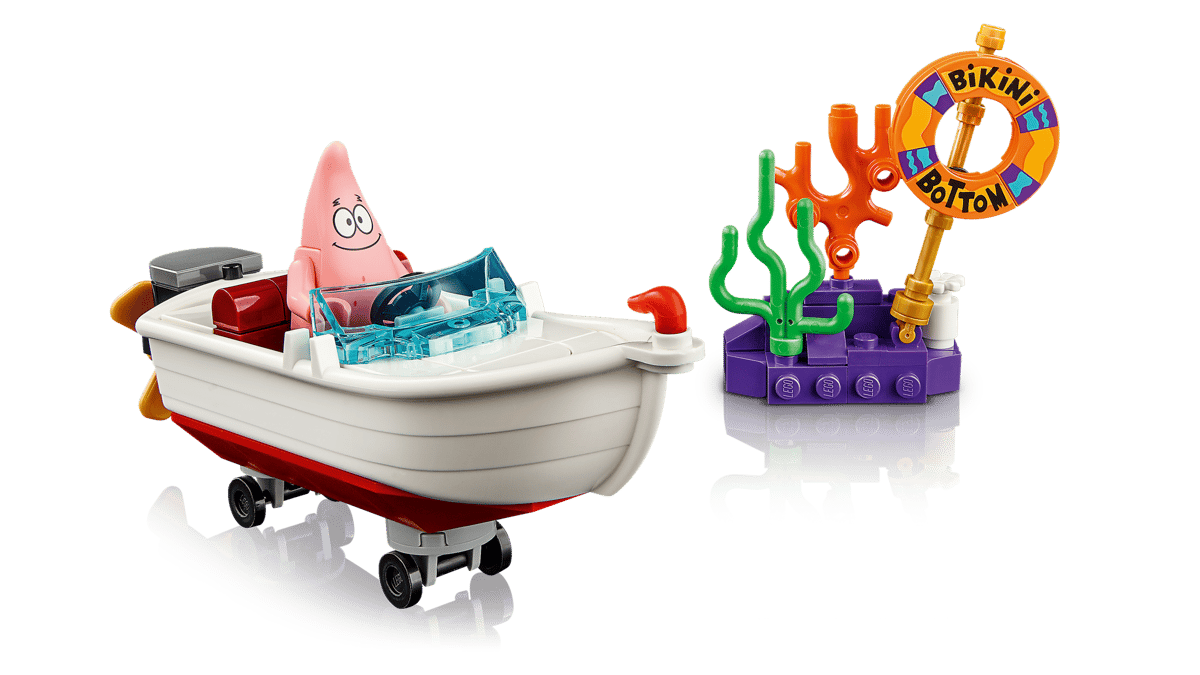 LEGO Icons SpongeBob SquarePants Bikini Bottom 11386 set showing pineapple home, Squidward moai house, Patrick rock, and minifigures