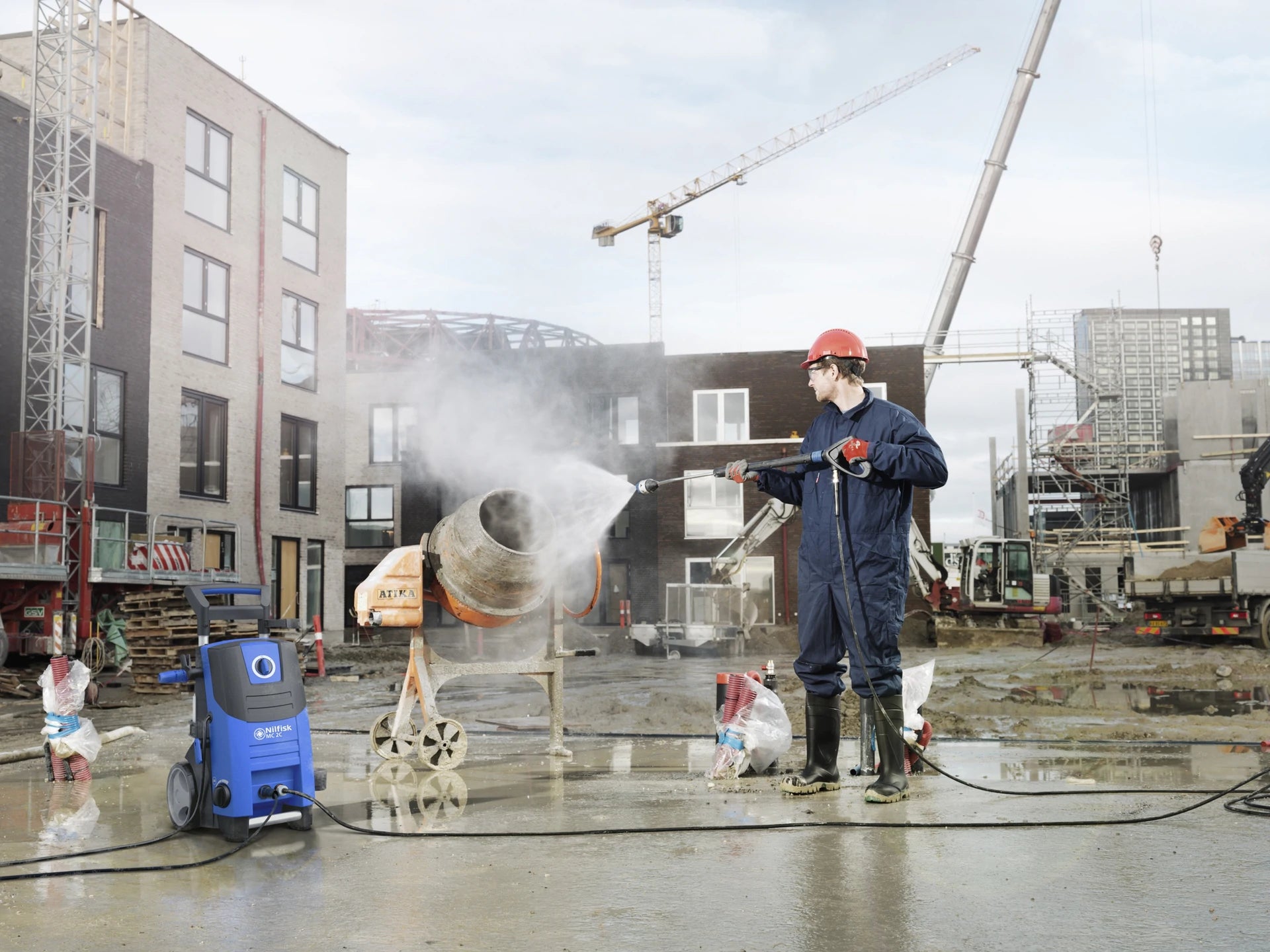 Nilfisk MC 2C-140/610 XT Cold Water Pressure Washer with Hose Reel
