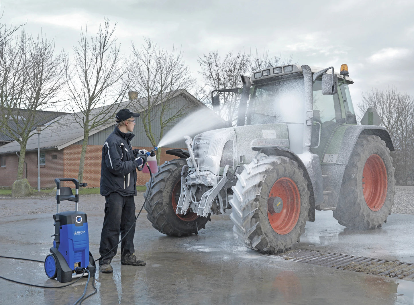 Nilfisk MC 3C-150/570 XT Cold Water Pressure Washer with Hose Reel
