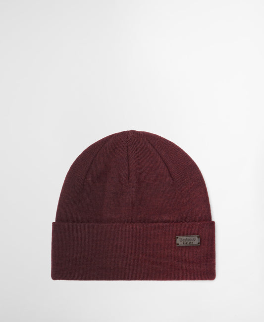 Barbour Healey Beanie featuring a turn-up hem, cosy knitted texture, and a contrasting branded outer badge.