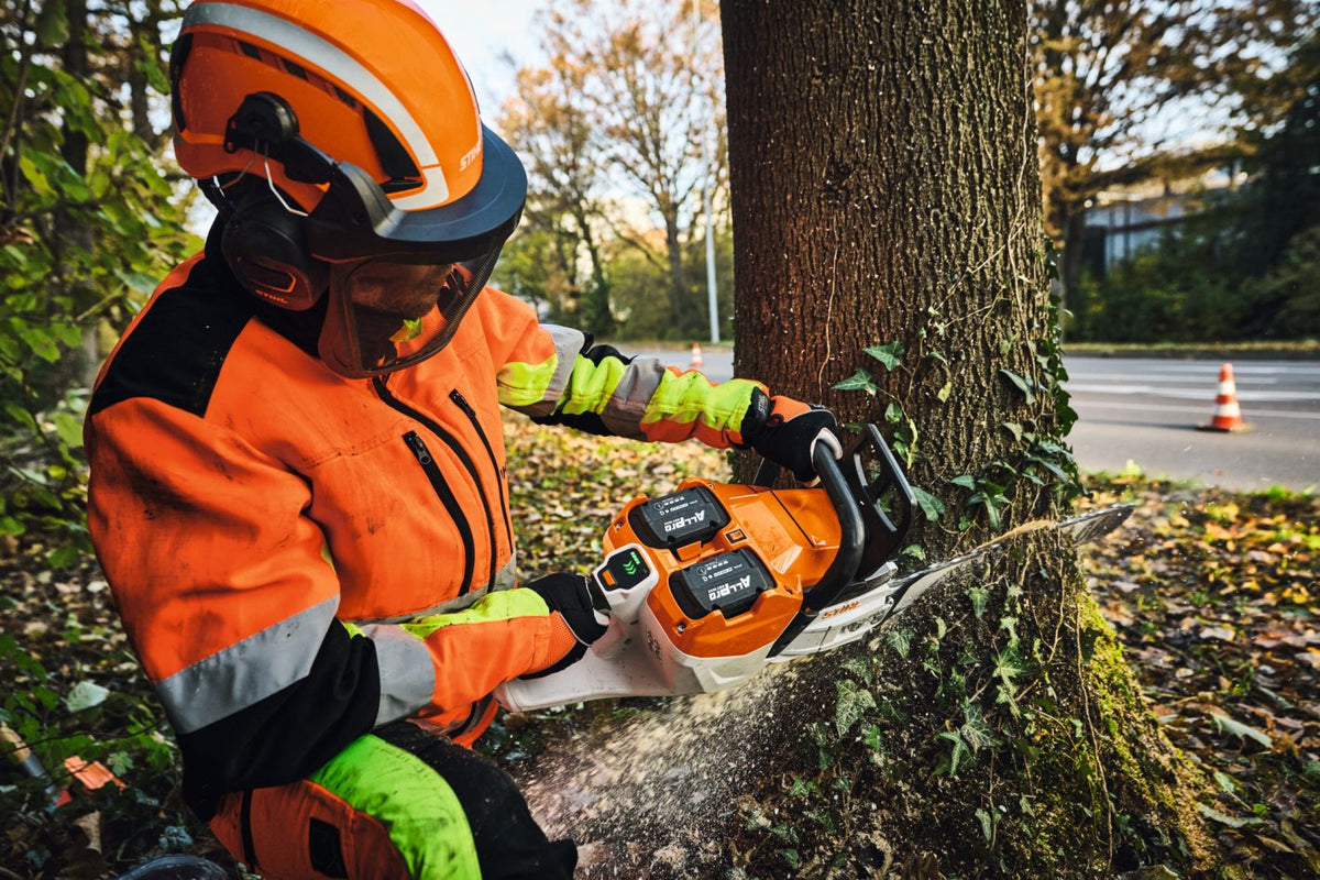 STIHL MSA 600 Cordless Chainsaw (72V ALLPRO System)
