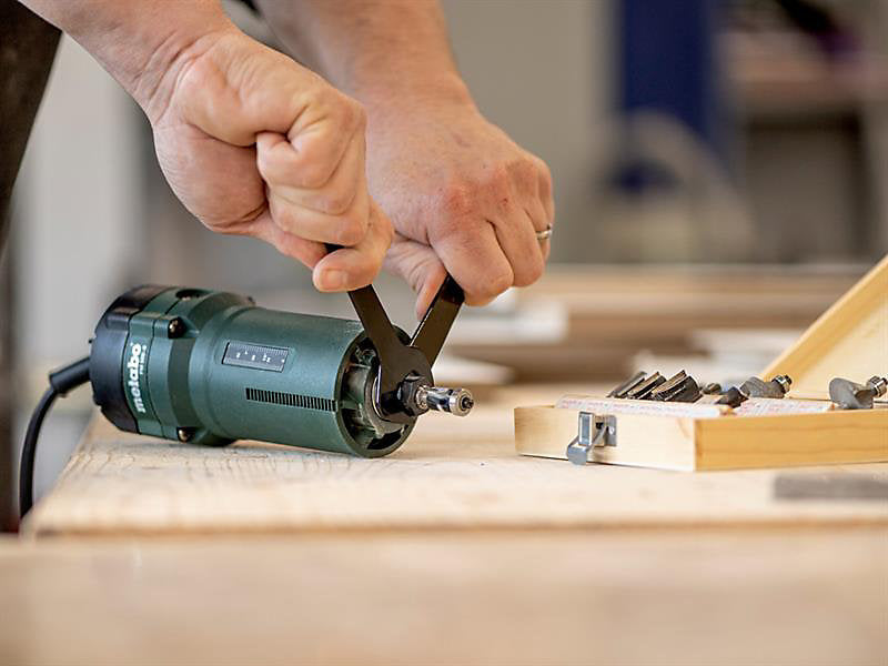 Metabo FM 500-6 240V Laminate Trim Router