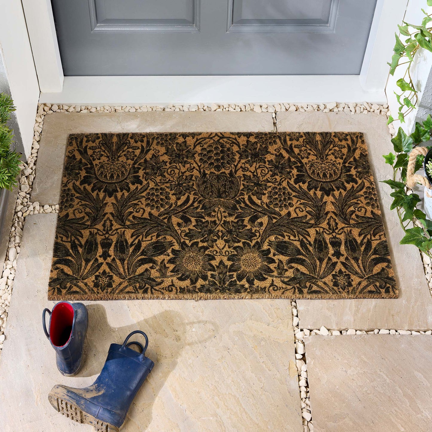Morris & Co. Sunflower Coir Doormat