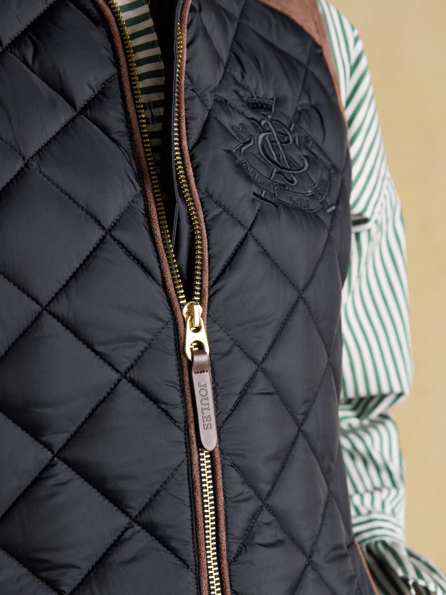 Joules Braemar Luxe Showerproof Diamond Quiled Gilet