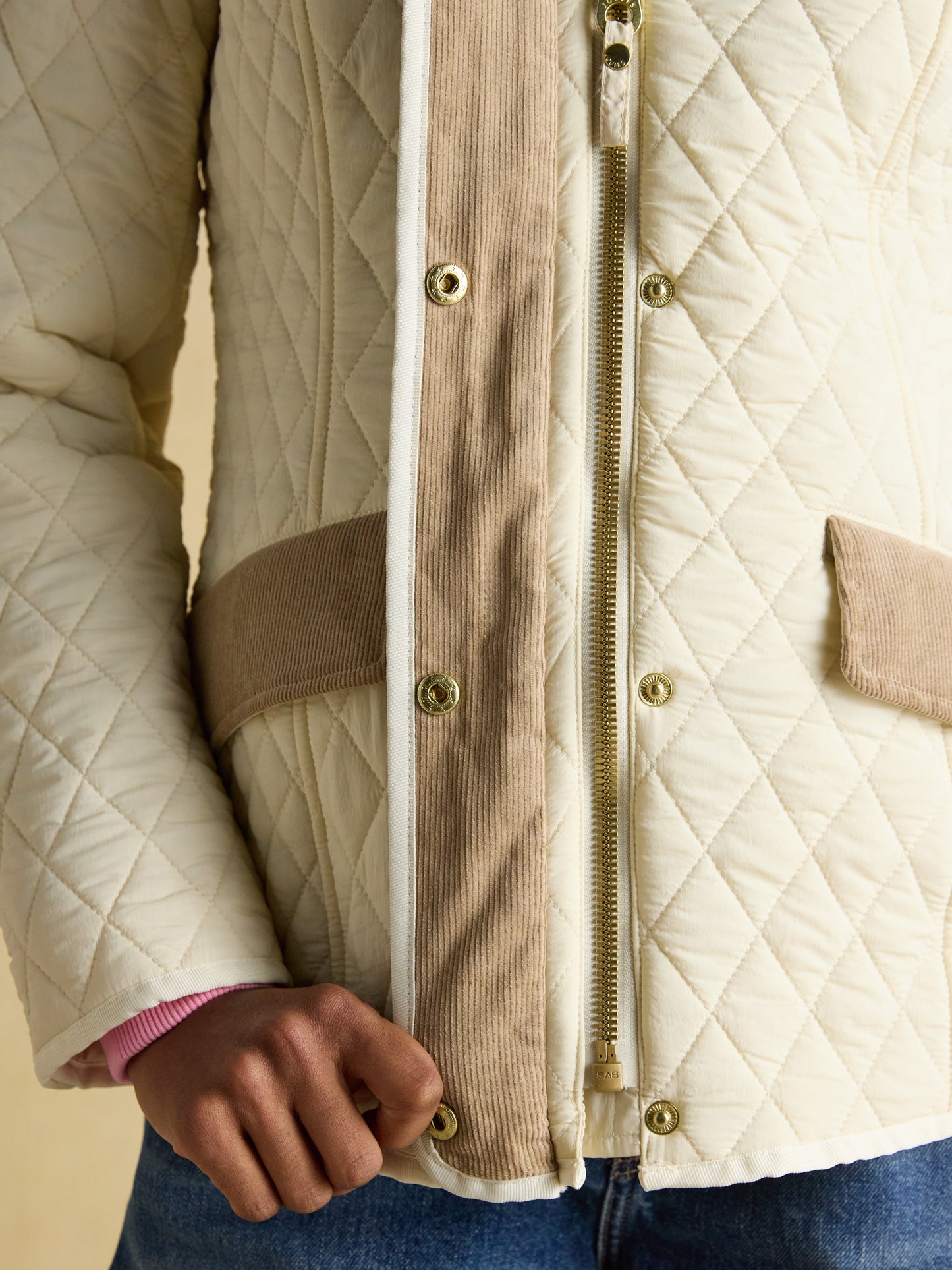 Joules Highclere Showerproof Diamond Quilted Jacket