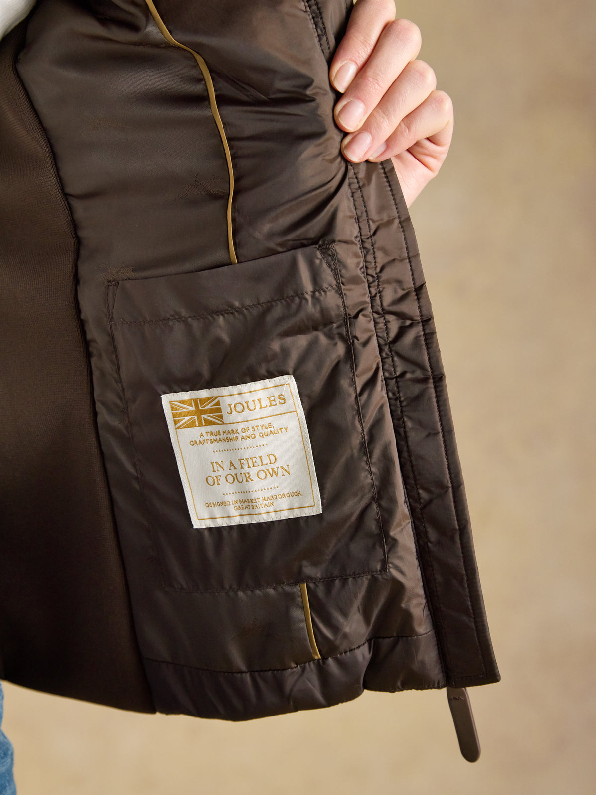 Joules Braemar Luxe Showerproof Diamond Quiled Gilet