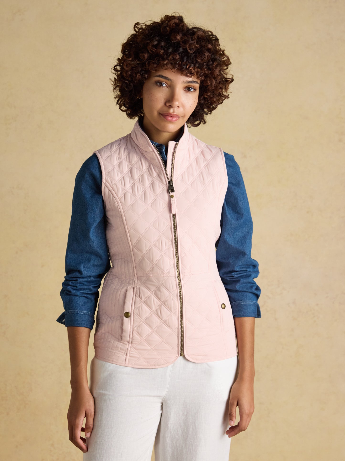 Joules Minx Showerproof Diamond Quilted Gilet