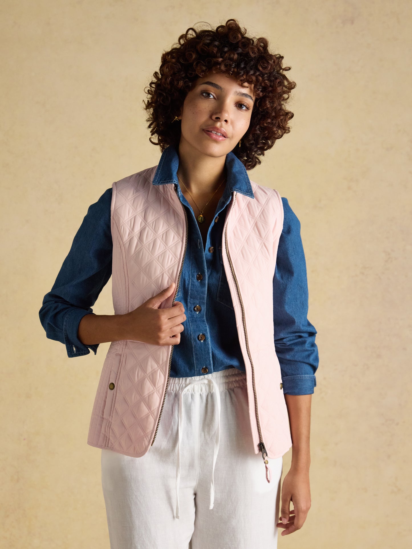 Joules Minx Showerproof Diamond Quilted Gilet