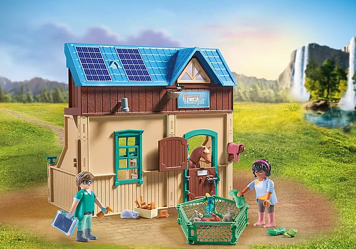 Playmobil Horses of Waterfall Riding Therapy and Veterinary Practice