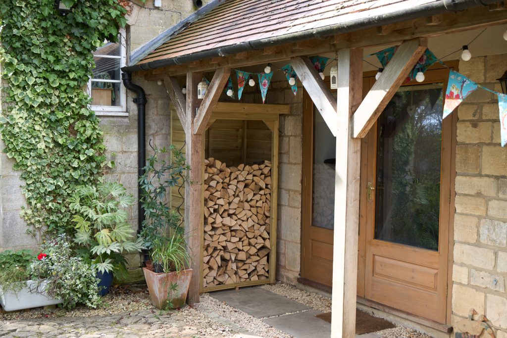 Forest Garden Small Overlap Log Store