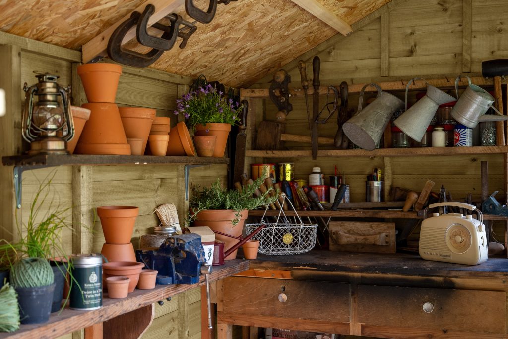 Forest Garden Shiplap Ptr 8x6 Apex Potting Shed