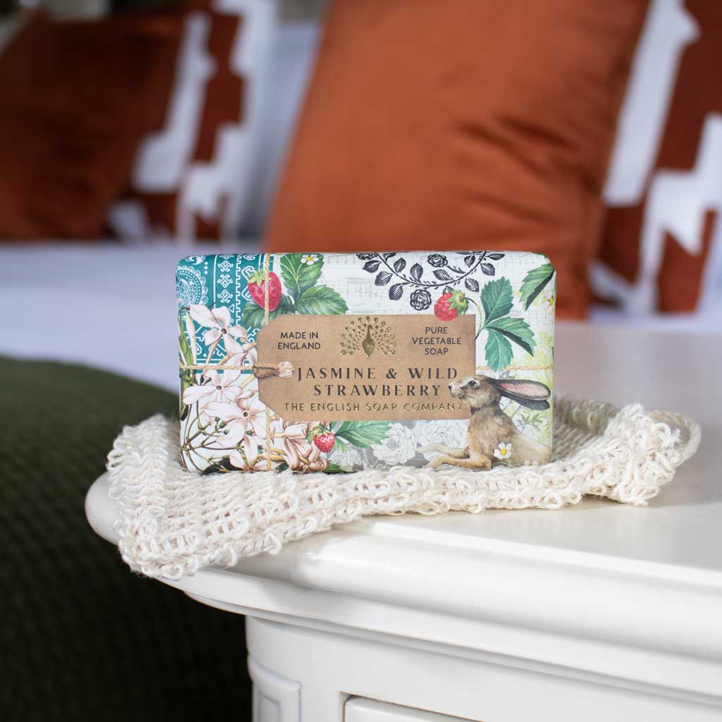 ESC Anniversary 190g Soap Jasmine & Wild Strawberry				