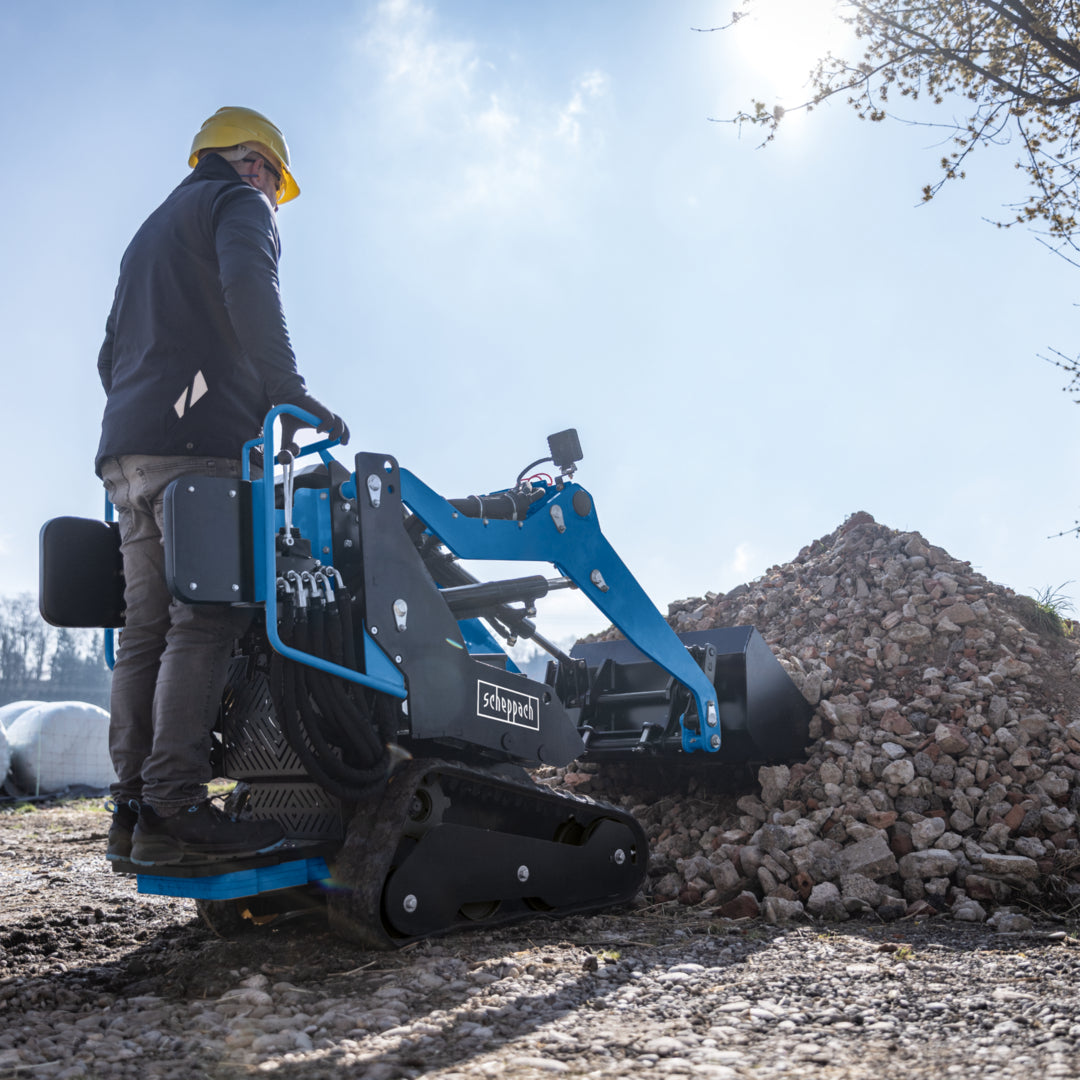 Scheppach MKL730 Petrol Skid Steer Loader