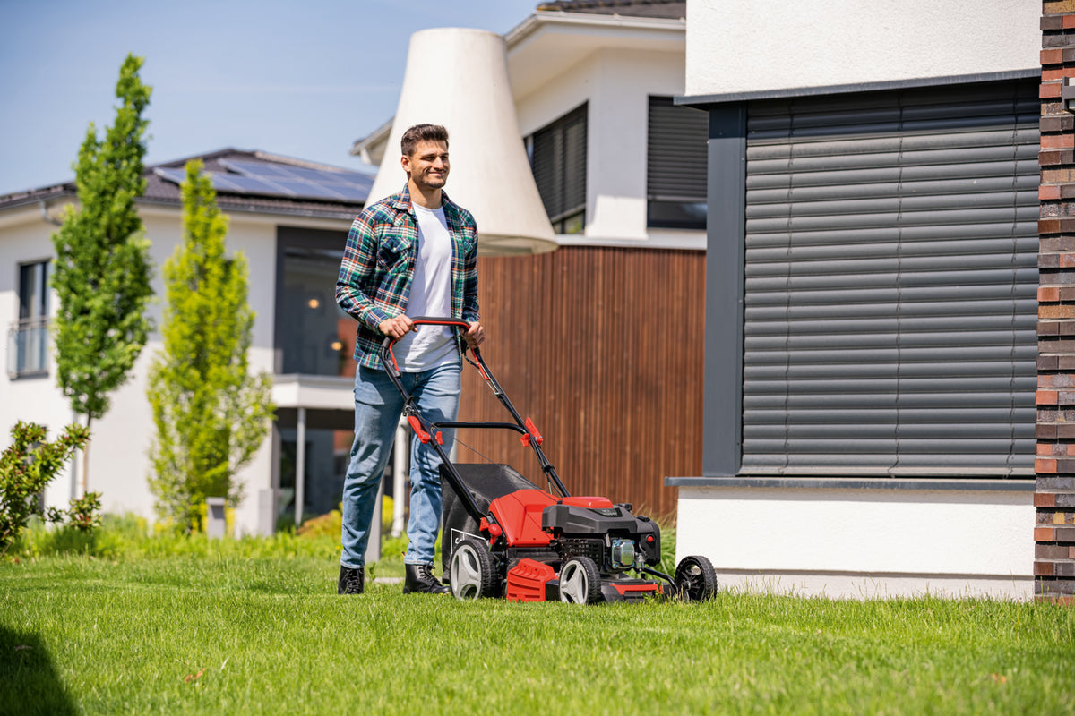 Scheppach MS225-53 Petrol Self-Propelled Lawn Mower 53cm