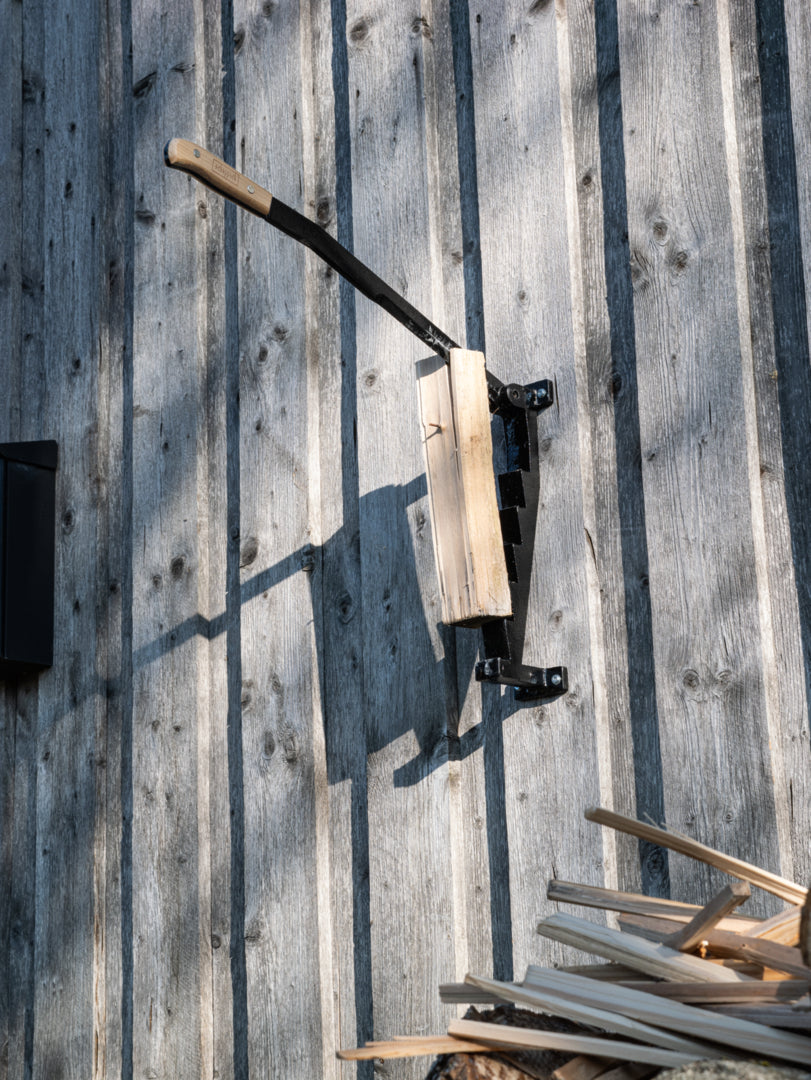Scheppach Wall-Mounted Kindling Splitter 34cm - Cast Iron
