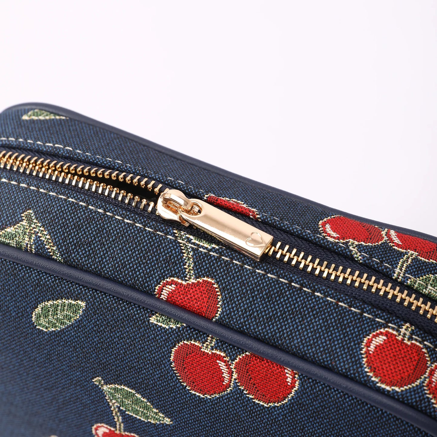 Signare Camera Crossbody Bag Cherry