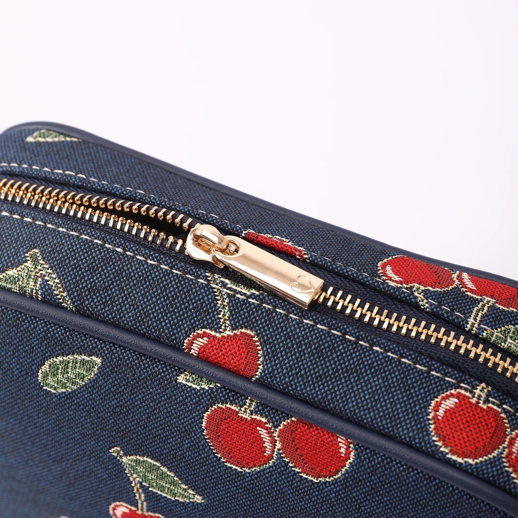 Signare Camera Crossbody Bag Cherry