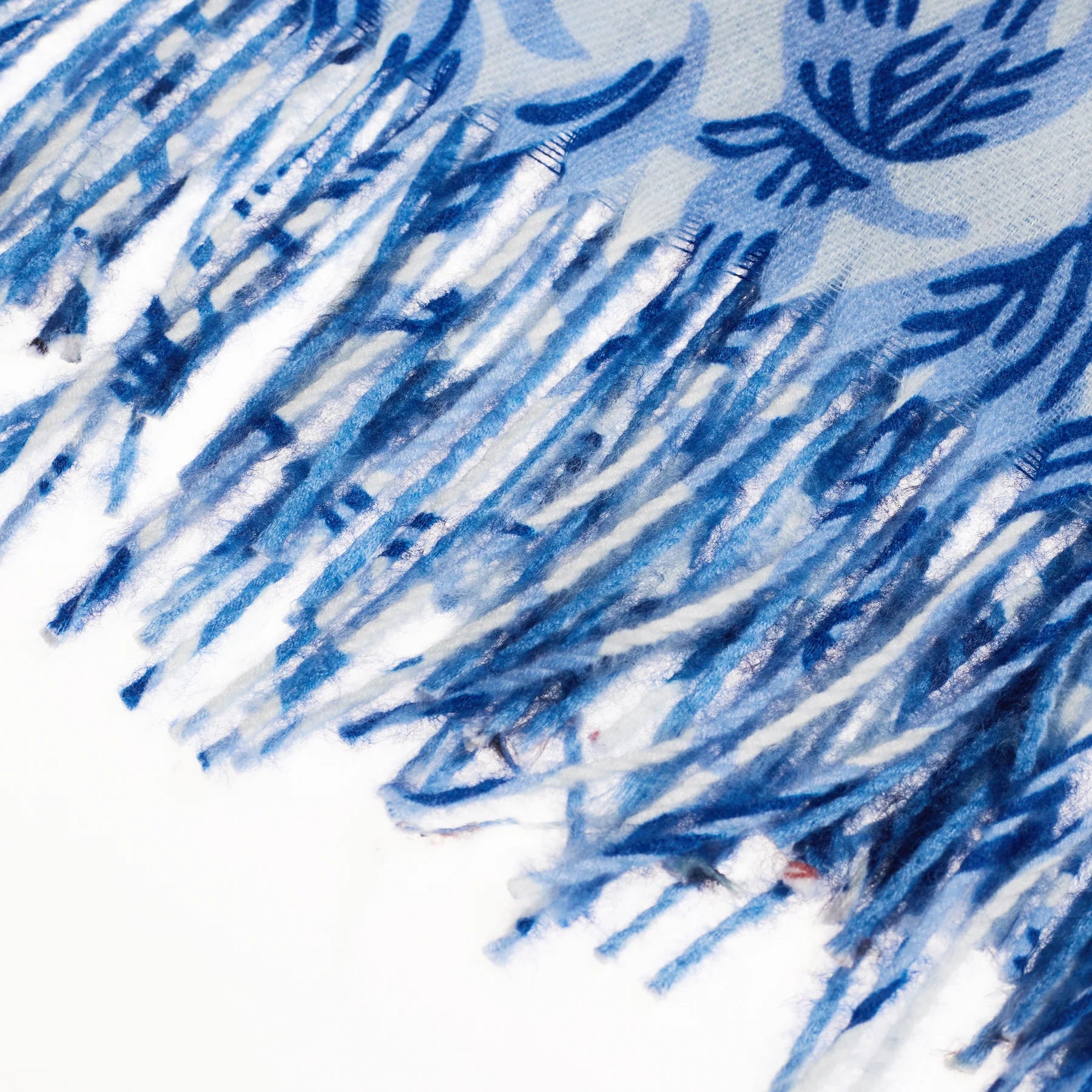 Signare William Morris Willow Bough Pashmina
