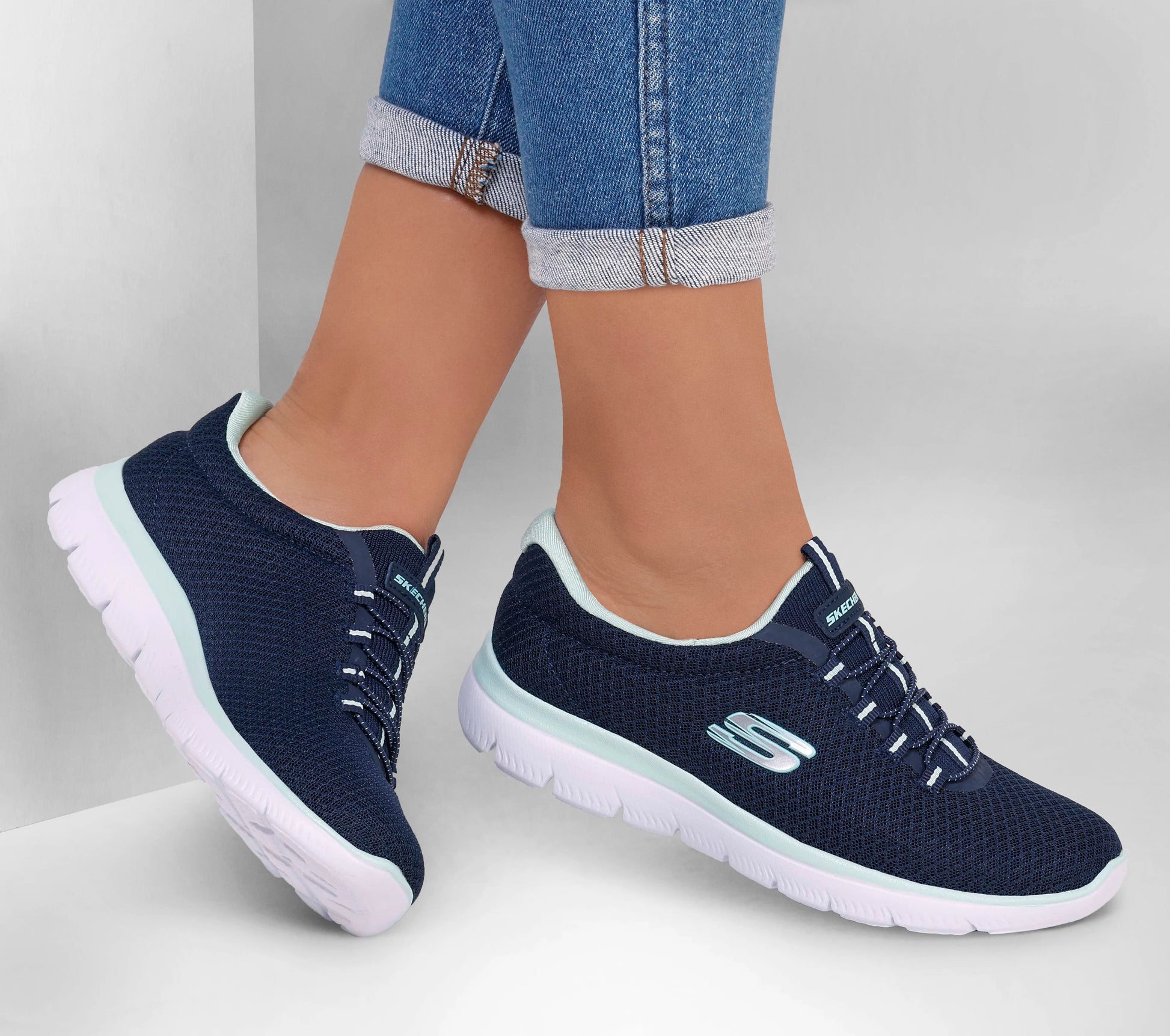 Skechers Summits Trainer