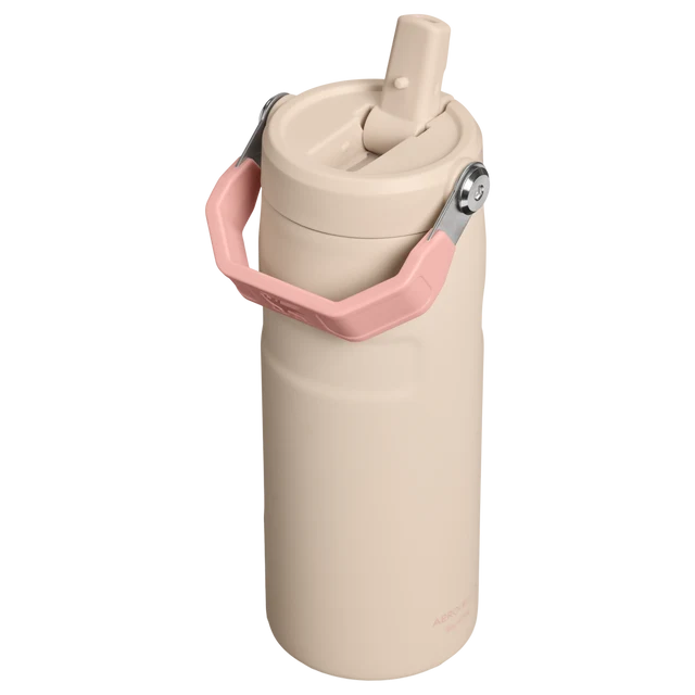 Stanley IceFlow Bottle Flip Straw 2.0 Champagne 0.47L showing detail of the lid and removable spout mechanism