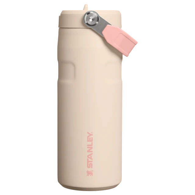 Stanley IceFlow Bottle Flip Straw 2.0 Champagne 0.47L showing detail of the lid and removable spout mechanism