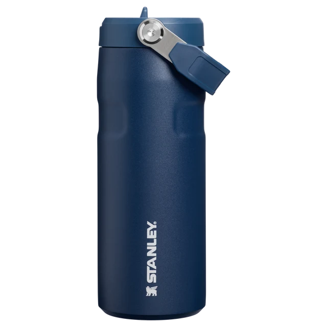 Stanley IceFlow Bottle Flip Straw 2.0 Dark Navy 0.47L showing detail of the lid and removable spout mechanism