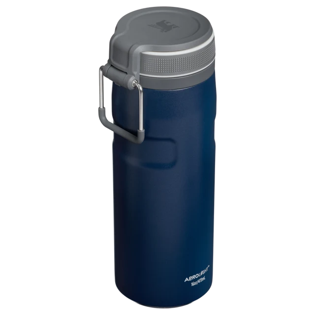 Stanley IceFlow Bottle Twist Flip Dark Navy 0.47L displaying open twist-to-flip lid mechanism