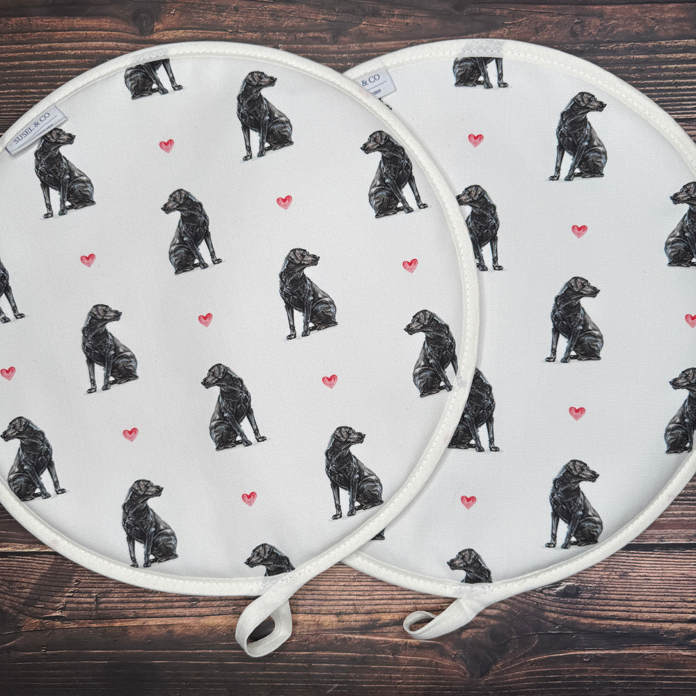 Susel & Co Hob Cover Pair Black Lab