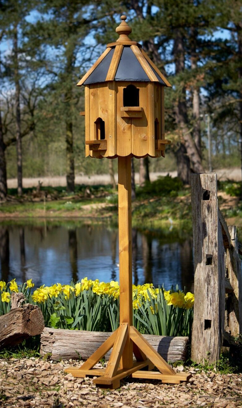 Tom Chambers Compton Dovecote Bird Table
