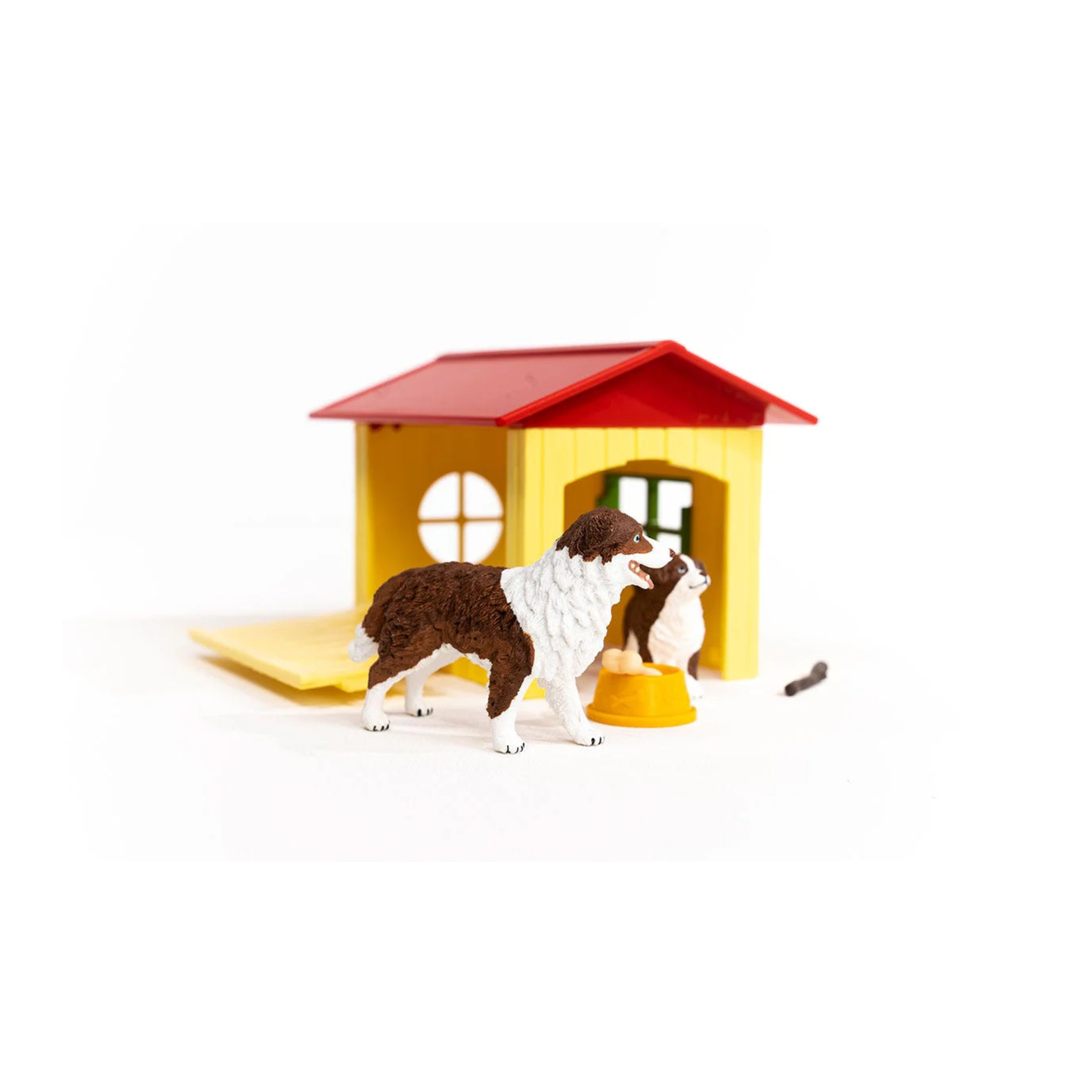 Schleich Friendly Dog House 42573