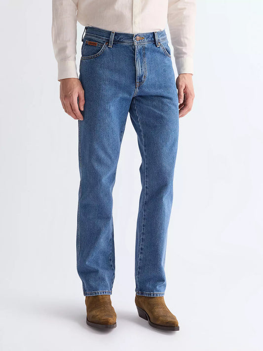 Wrangler Texas Straight Non-Stretch Jeans featuring a classic five pocket design, regular fit, and signature leather logo patch.