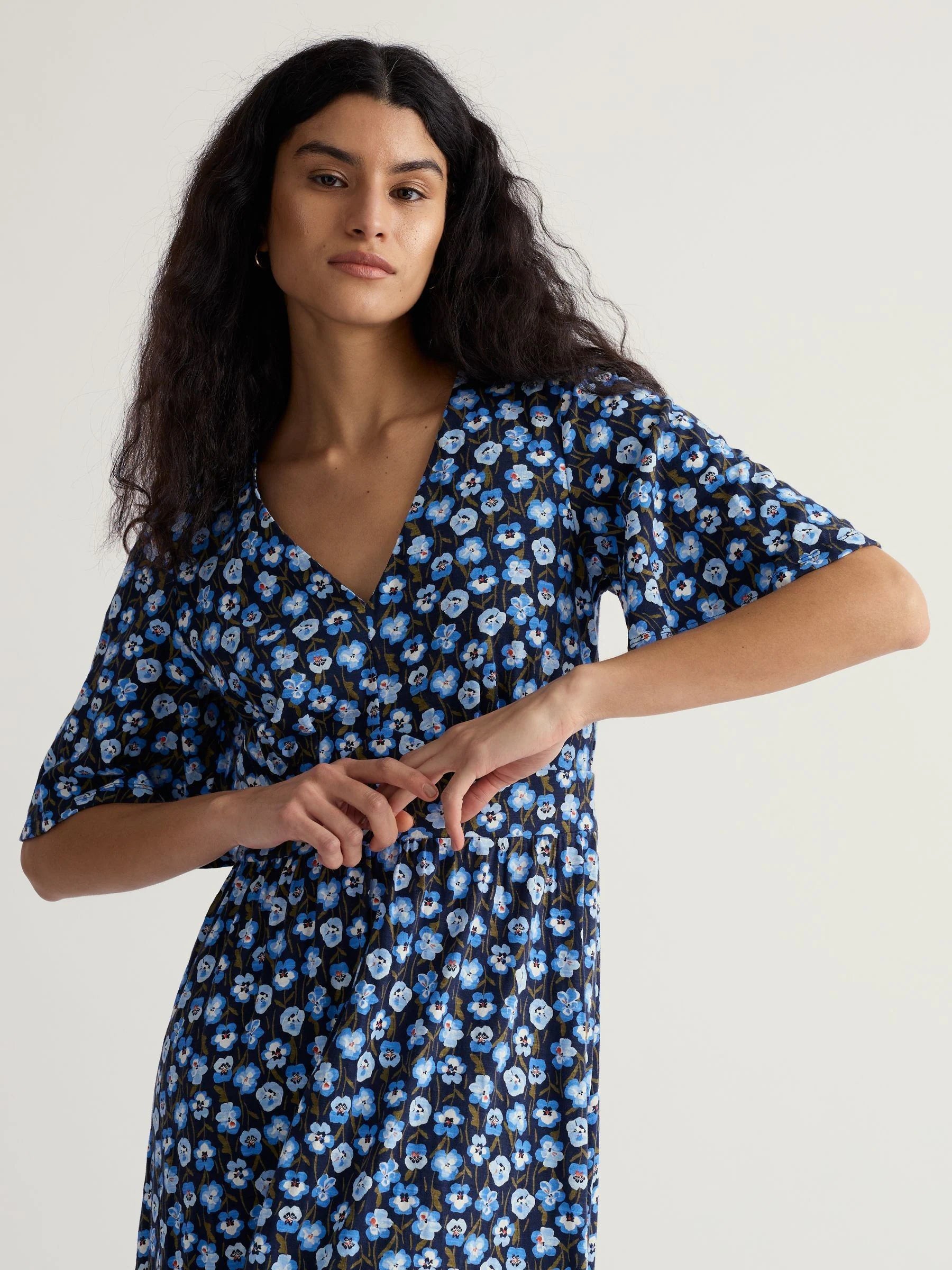 Seasalt Chateaux Half-Sleeve Maxi Dress in Pressed Pansies Sail (Close-Up)