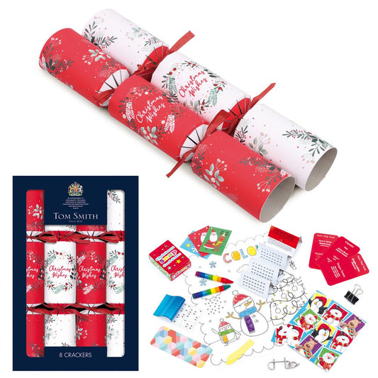 Tom Smith Christmas Crackers Red Traditional Family 8 Pack