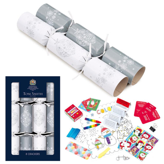 Tom Smith Christmas Crackers Silver Traditional Family 8 Pack