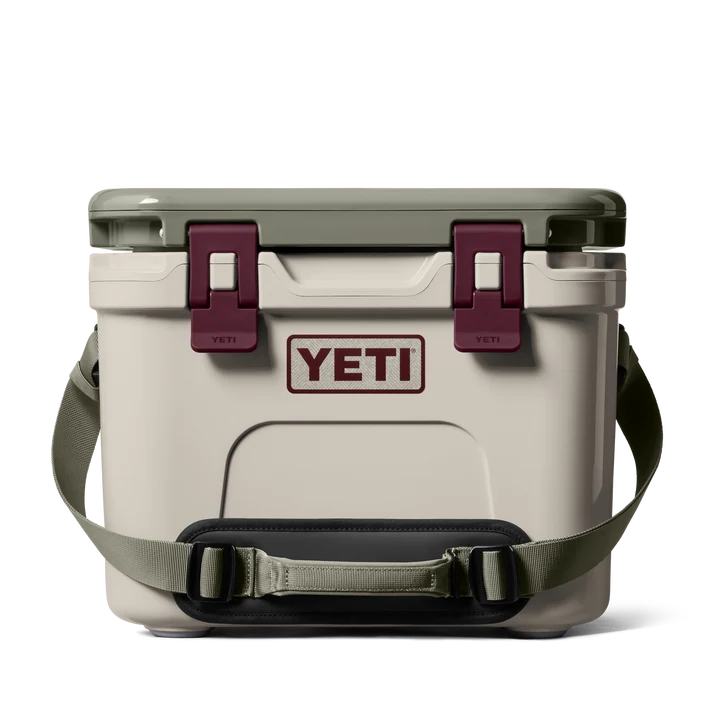 YETI Roadie 15 Cool Box in Cape Taupe Pampa with shoulder strap