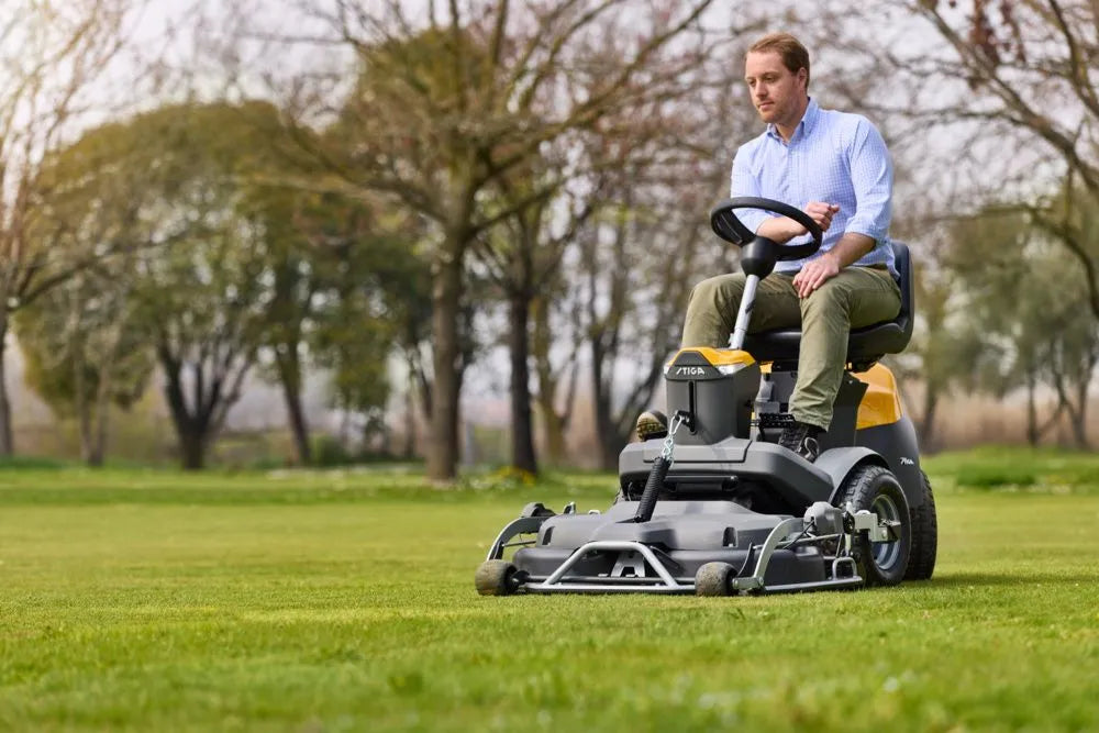 STIGA Park 500 WX Petrol Front Mower
