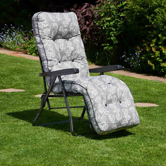 Glendale Deluxe Aspen Leaf Grey Relaxer Chair - Black Frame