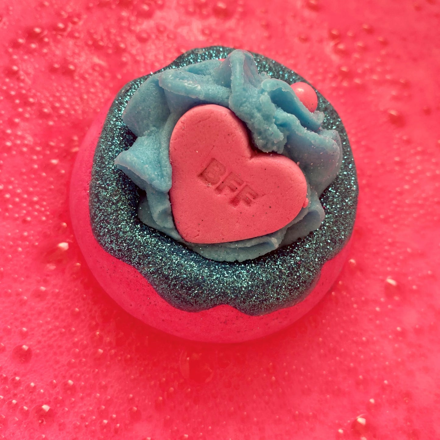 Bomb Cosmetics BFF Bath Blaster