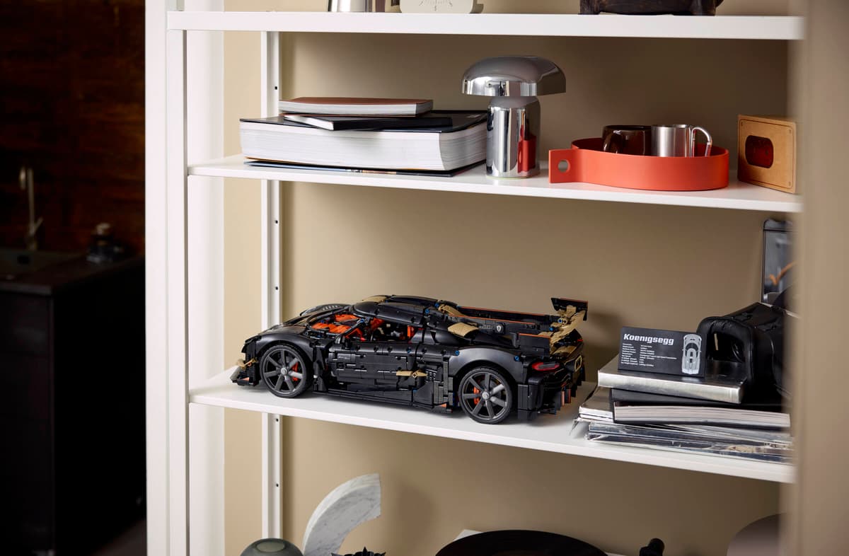 LEGO Technic Koenigsegg Sadair’s Spear Megacar 42232