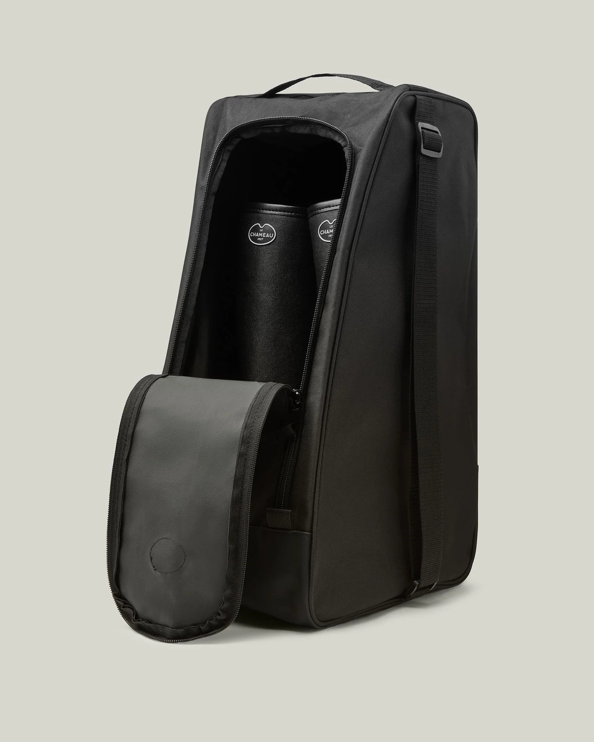 Le Chameau Wellington Boot Bag in Black featuring carry handle and double zip front opening.