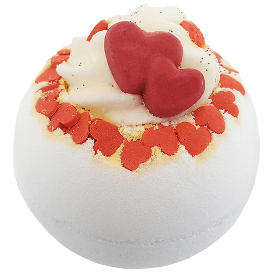 Bomb Cosmetics Crazy Stupid Love Bath Blaster