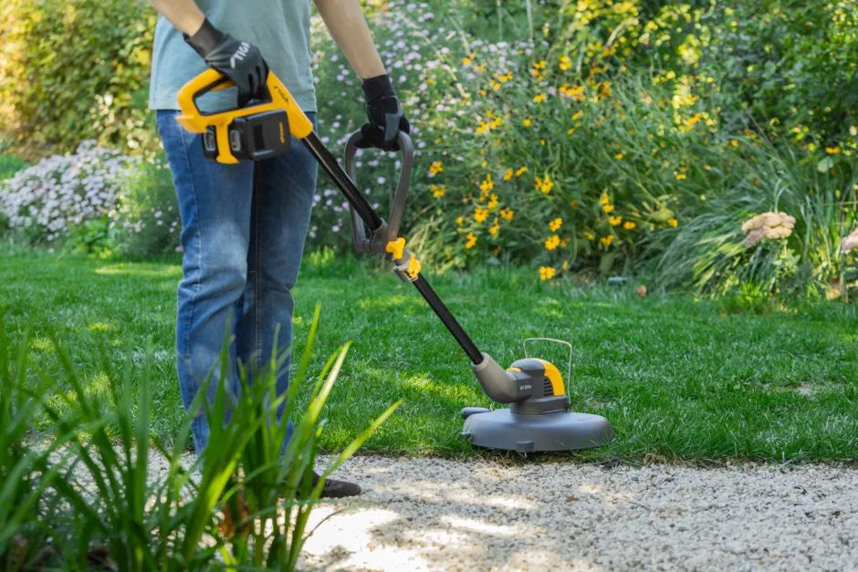 Stiga GT 300e Cordless Grass Strimmer