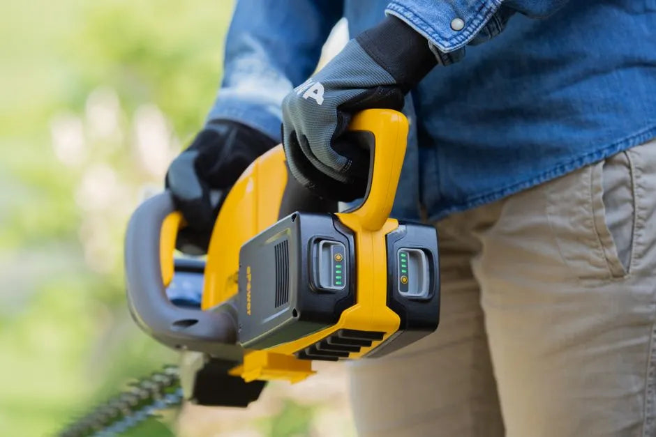 Stiga HT 300e Cordless Hedge Trimmer