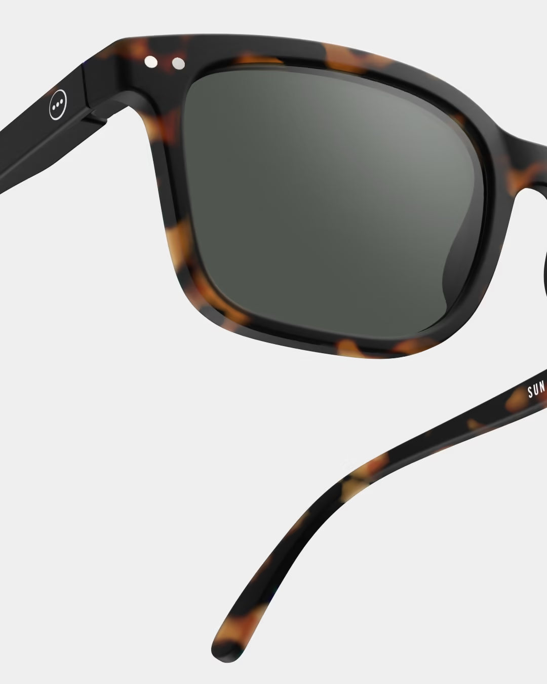 IZIPIZI #L Sunglasses - Oversized Square Frame