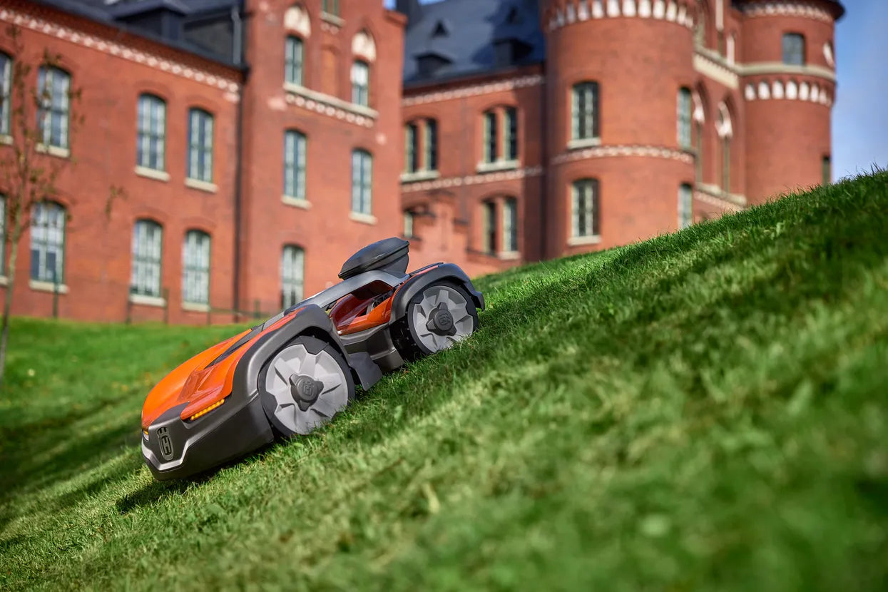 Husqvarna Automower 535 AWD EPOS Robotic Lawn Mower