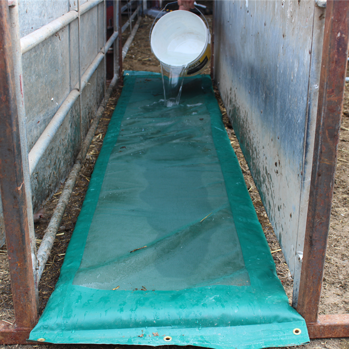 JFC Sheep Foam Footbath 2960mm L 60 Lit